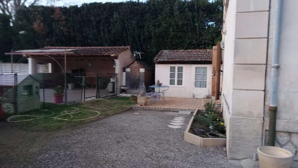 Maison à CABANNES