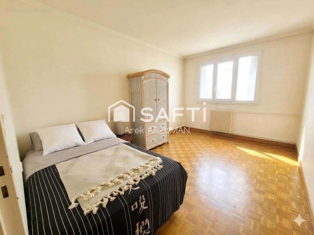 Photo 6 - Appartement à CHEVILLY-LARUE