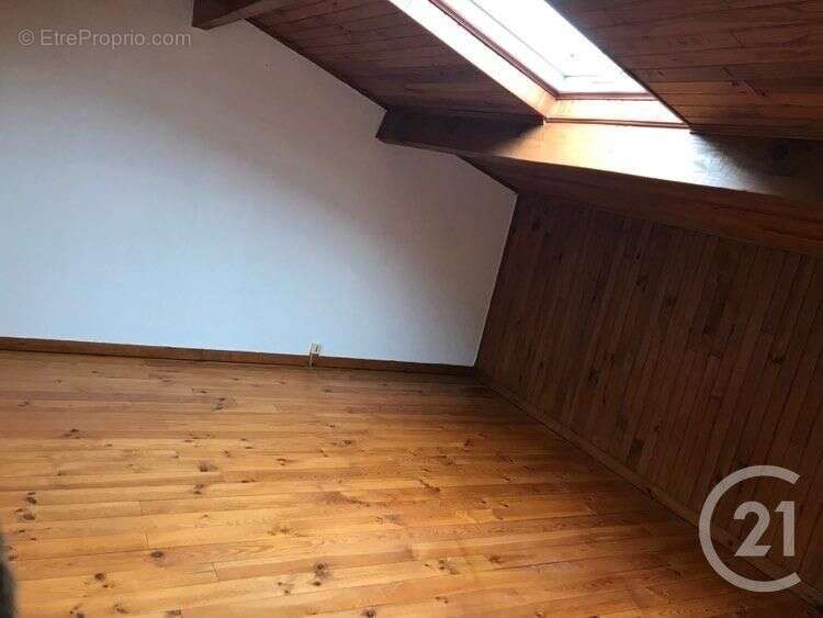 Maison 112 m² à La Barde  - photo 13