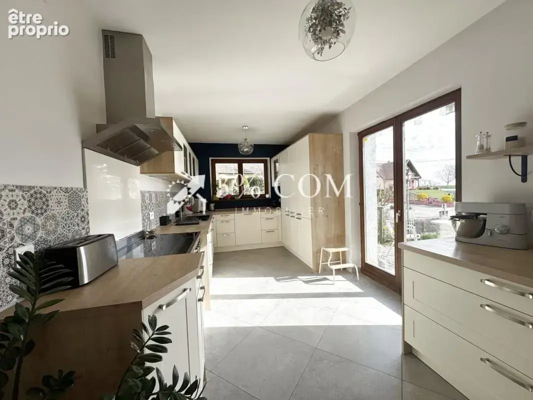 3%COM  Jolie maison de 150m2 avec 5 chambres - photo 7
