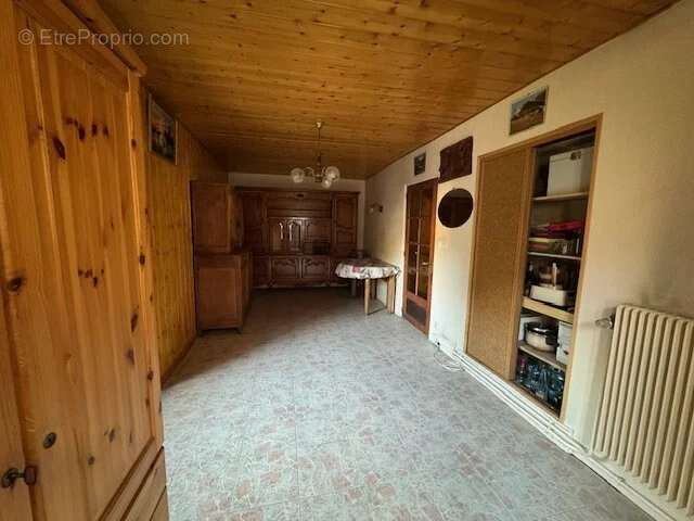 Maison à LA MOTTE-D&#039;AVEILLANS