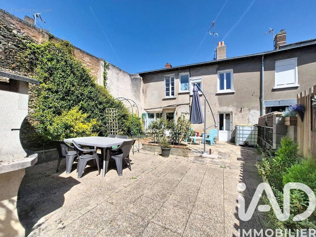 Photo 1 - Maison à CHEMILLE