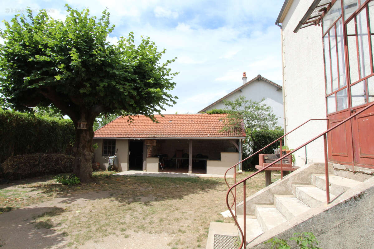 Maison à POUGUES-LES-EAUX