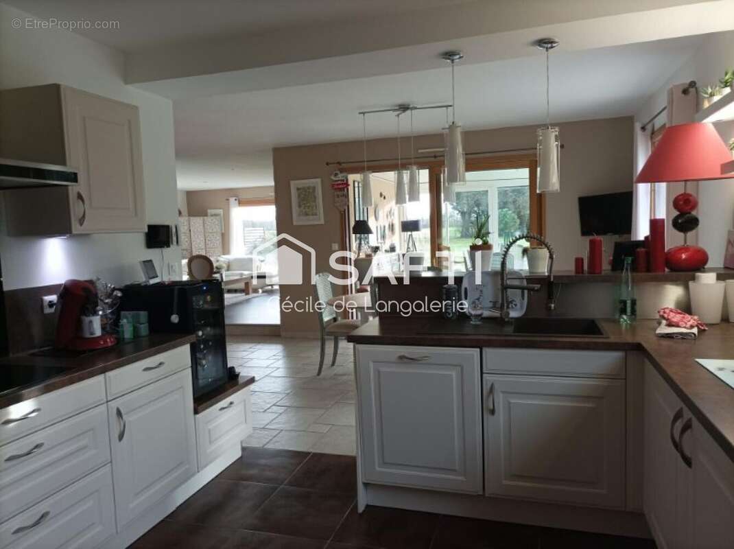 Photo 3 - Maison à LE BLANC