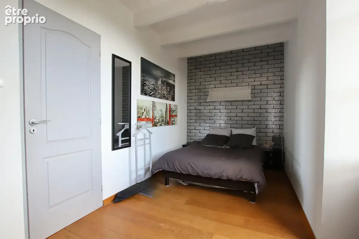 Maison en pierre - 6 chambres - photo 13