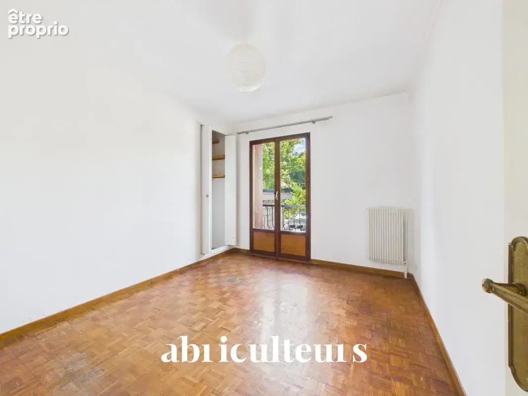 Appartement 3 pièces lumineux – Quartier La Torse – en vente à Aix-en-Provence (13100) - photo 8