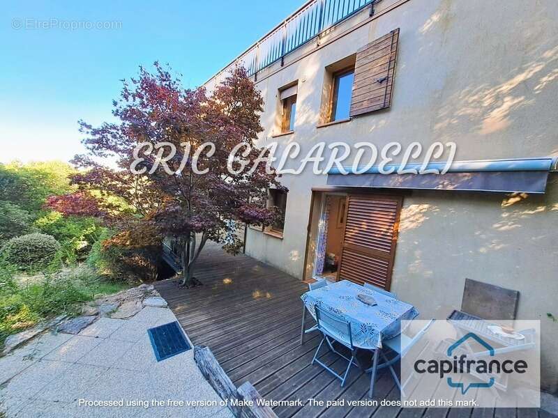 A VENDRE SUPERBE VILLA d’architecte bioclimatique 5 pièces, vue mer et vallée, belles finitions idéale et chaleureuse pour toute - photo 16