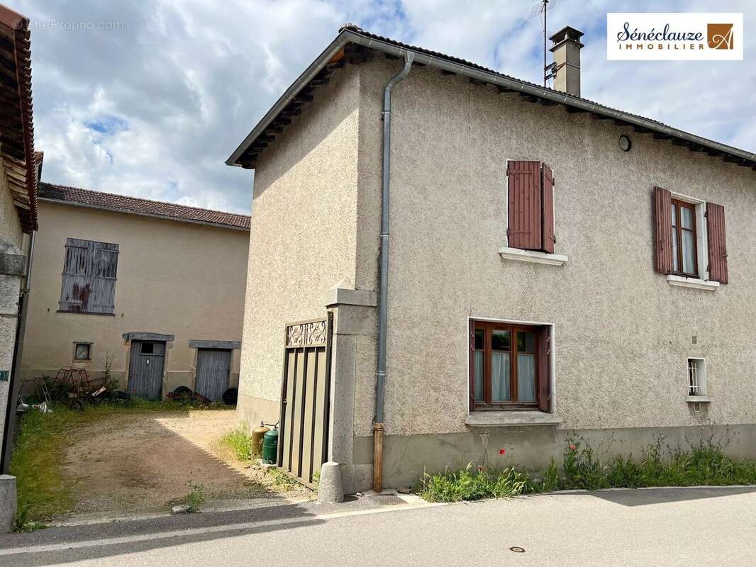 Appartement à ORLIENAS