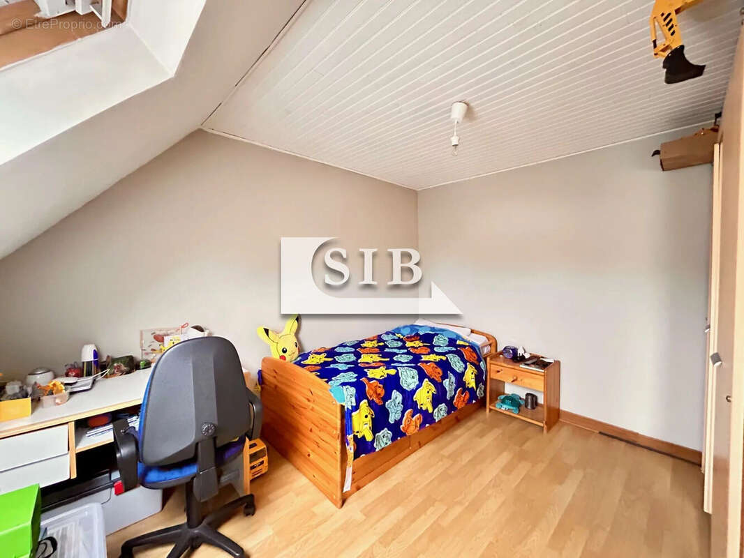 Maison à LA VILLE-DU-BOIS