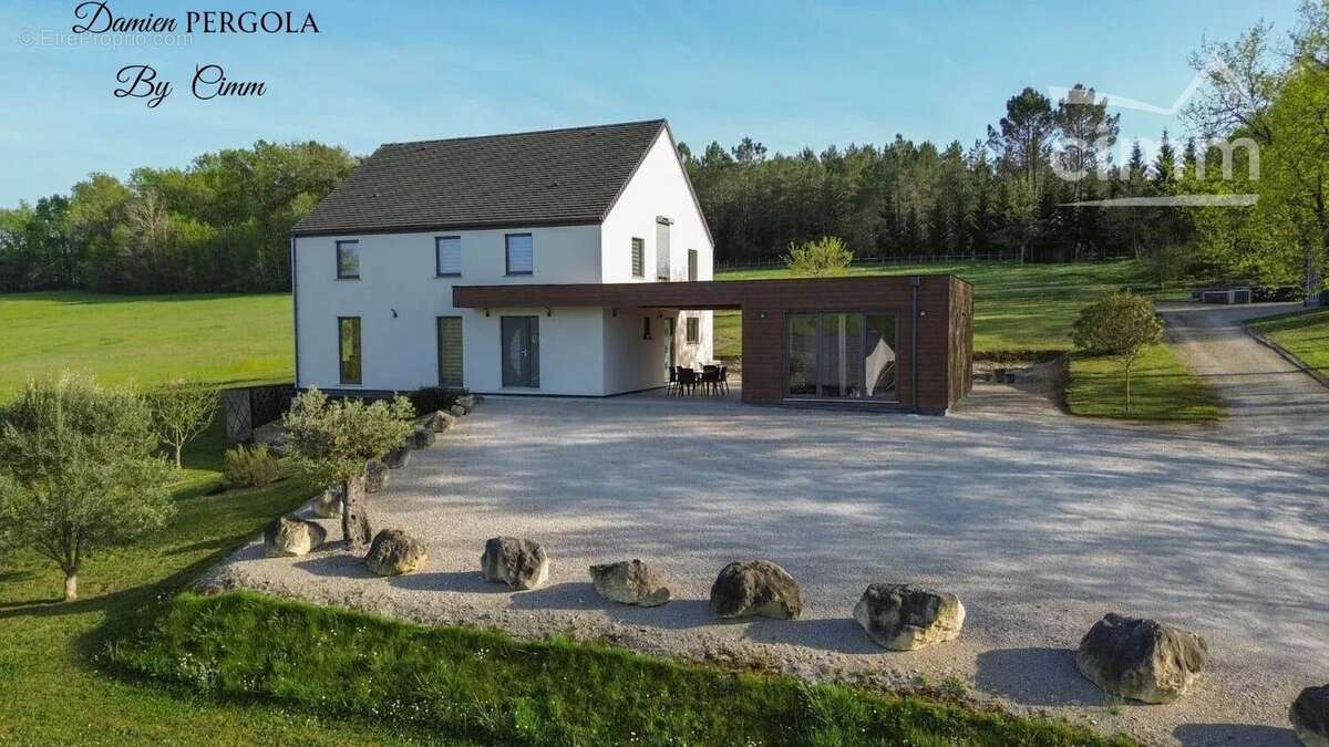 Valojoulx – Maison familiale avec studio indépendant, excellent classement énergétique - photo 4