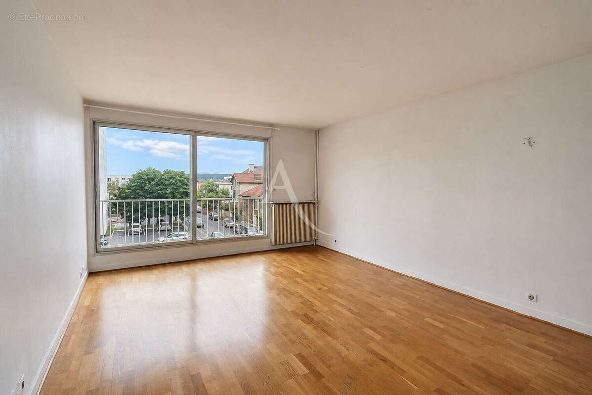 Appartement 3 pièces de 67.67 m² - Saint-Germain-en-Laye - photo 2
