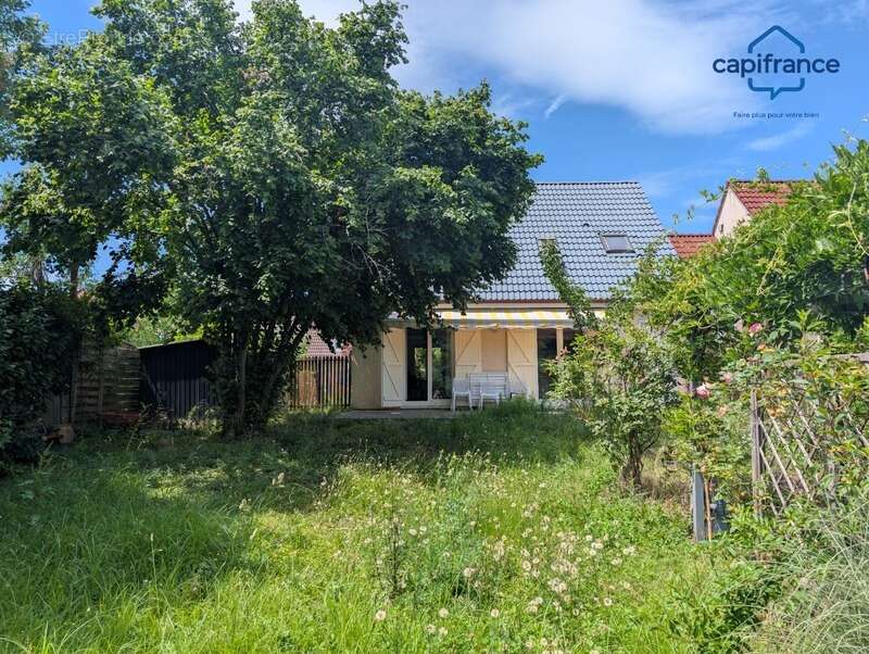 Maison à vendre 4 pièces SAINT LOUIS (68)- maison de 92 m2 sur une parcelle de 5.66m2 - photo 3