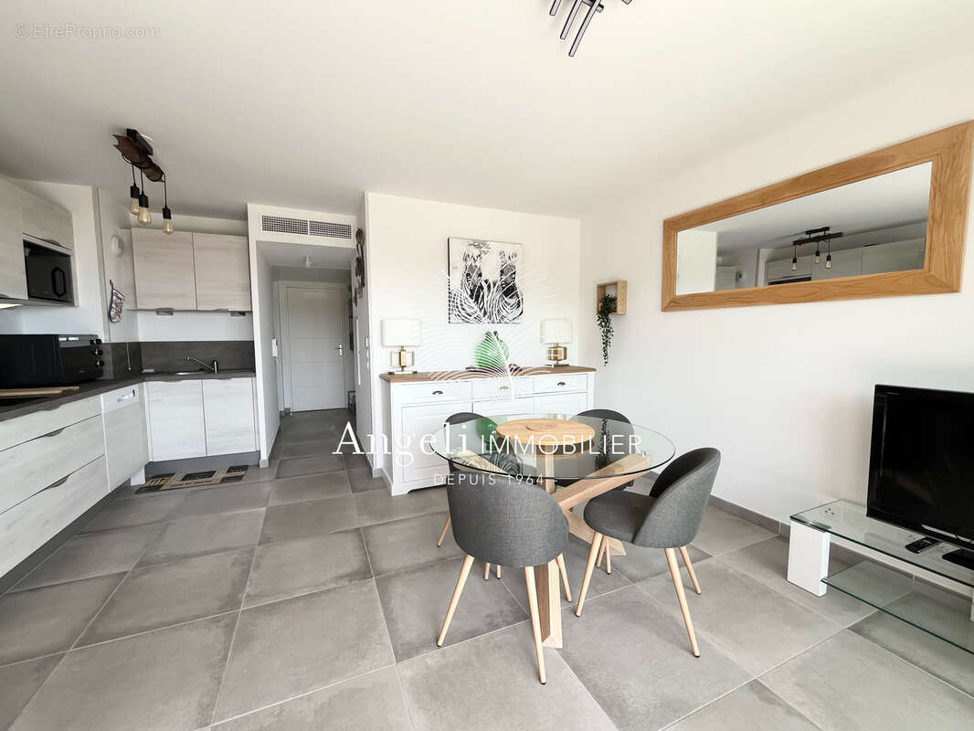 Appartement à FREJUS