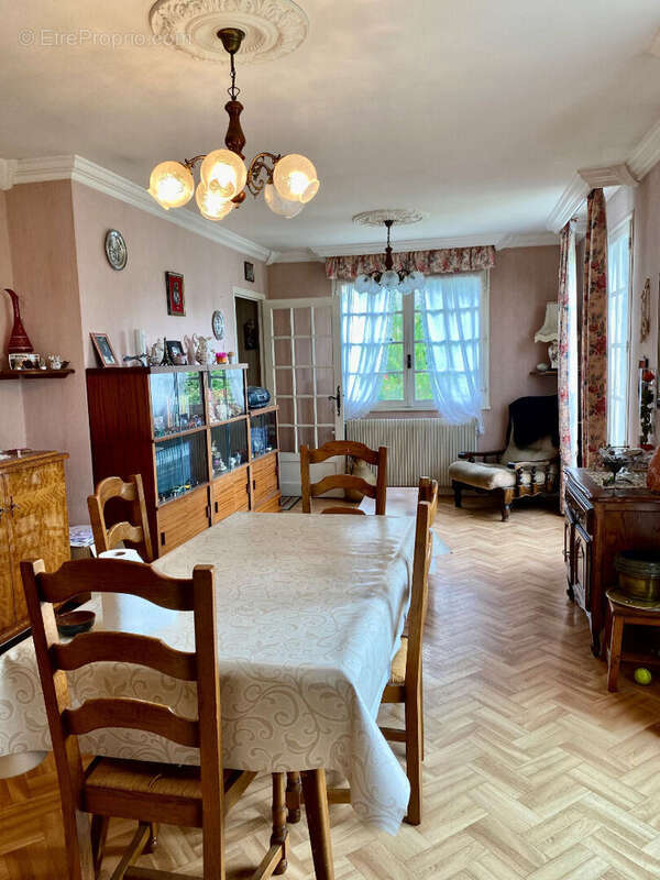 Maison à SANVIGNES-LES-MINES