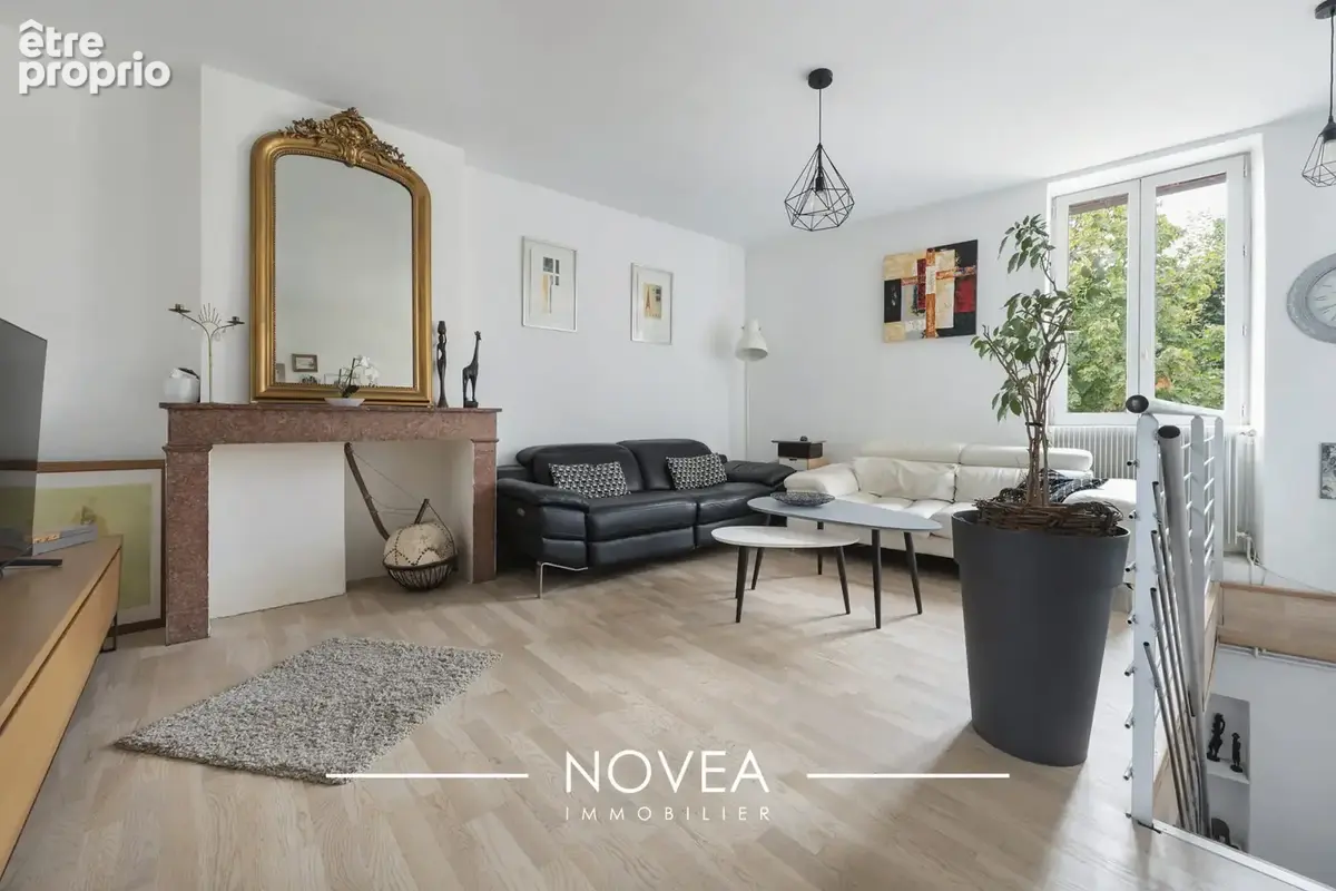 Maison 4 pièces 120 m² à vendre à Pierre-Benite (69310) - photo 7