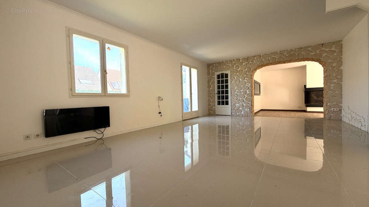 Maison à VILLABE