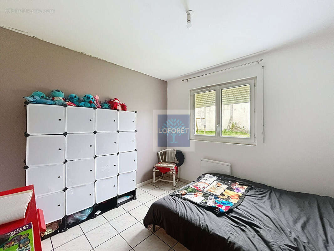 Appartement à SAINT-YZAN-DE-SOUDIAC