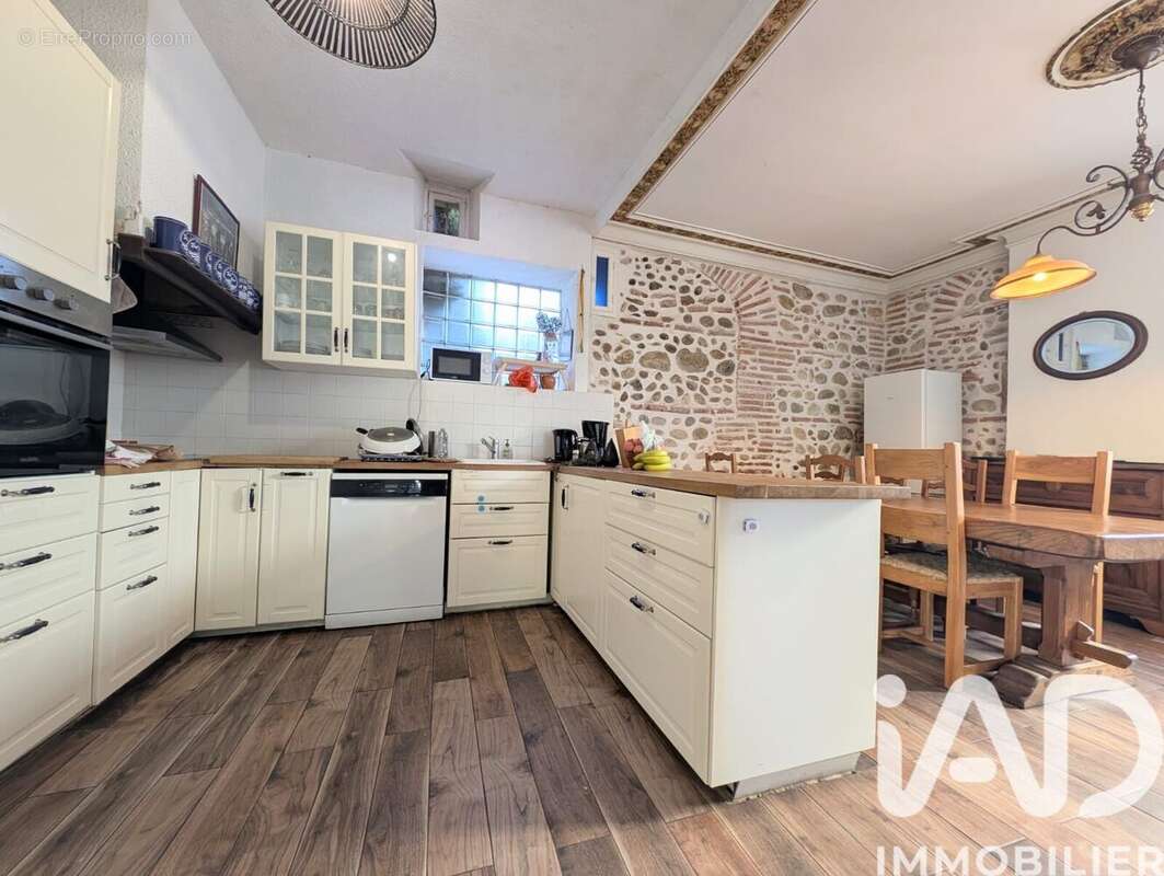 Photo 3 - Maison à SAINT-ESTEVE