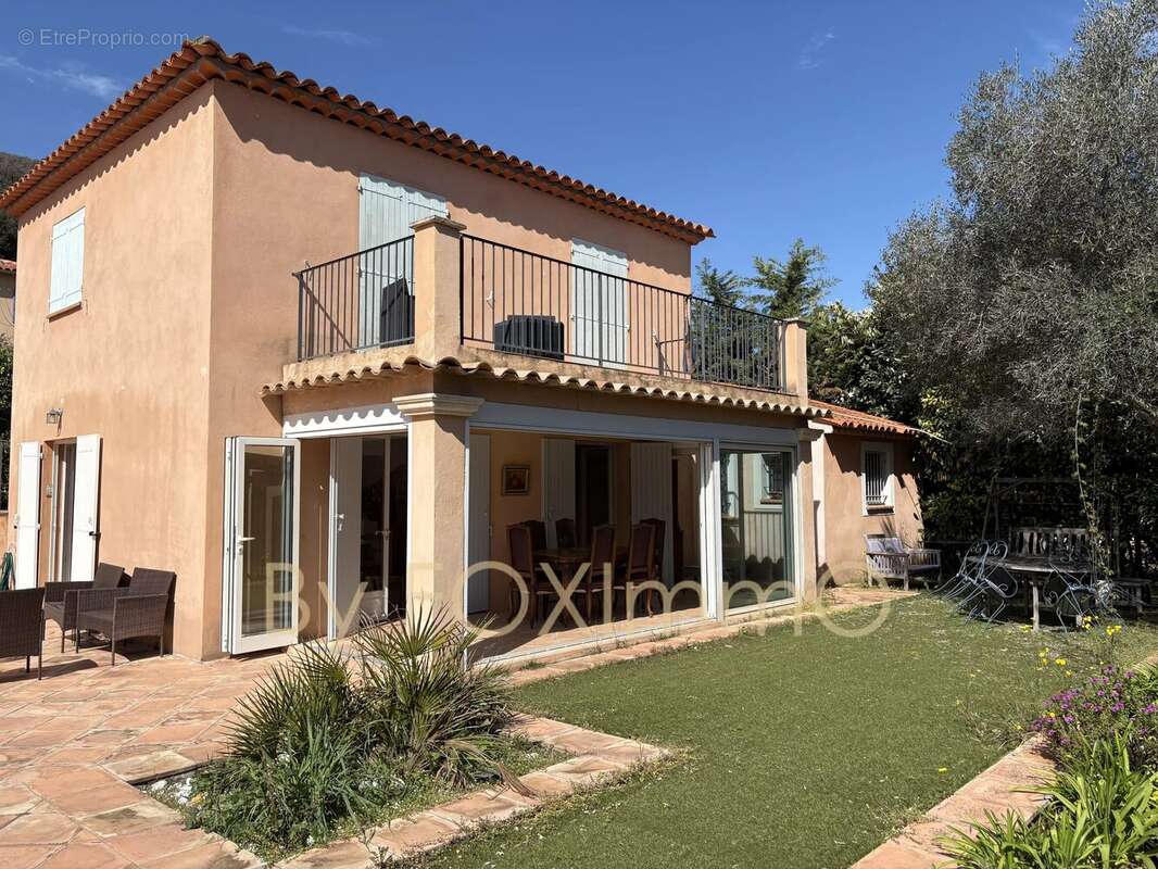 Maison à BIOT