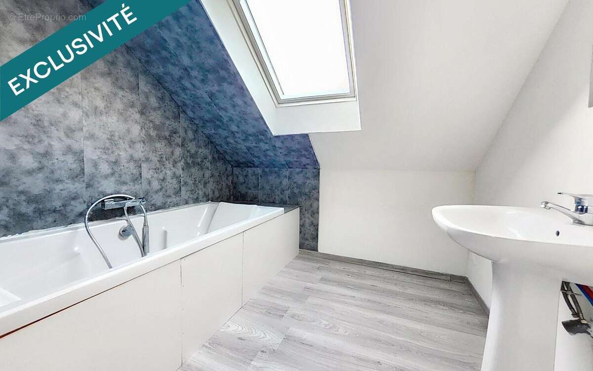 Photo 8 - Maison à BALLOTS