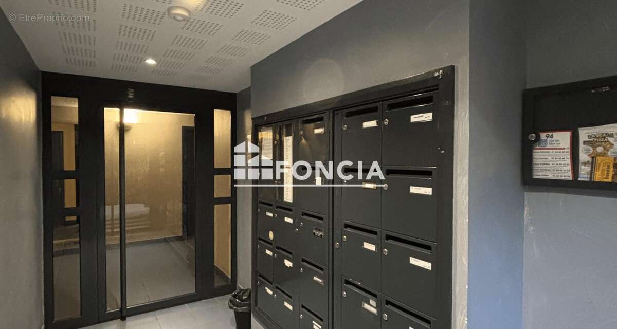 Appartement à LE PLESSIS-TREVISE