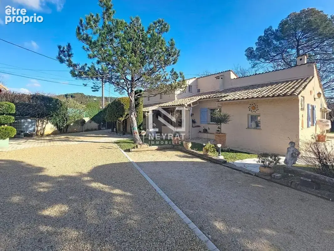 Maison à SEILLANS