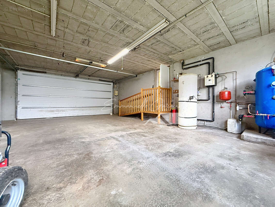 Maison familiale avec garage et grand jardin // Plain-pied - photo 17