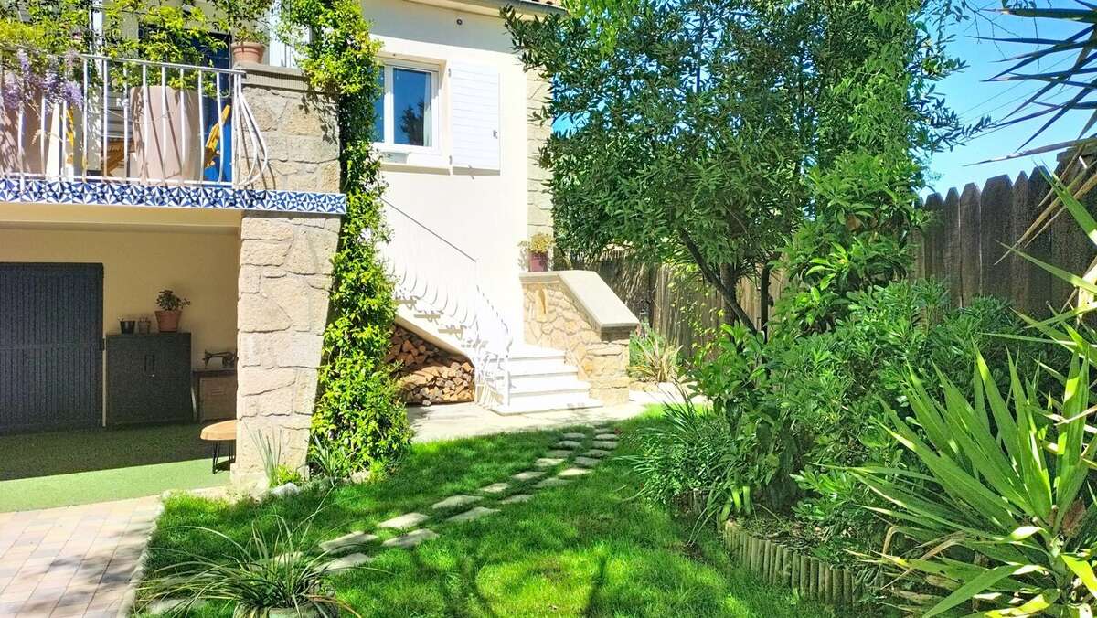 Maison à FABREGUES