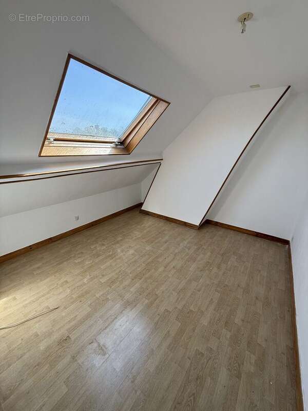 Appartement à LE CATEAU-CAMBRESIS