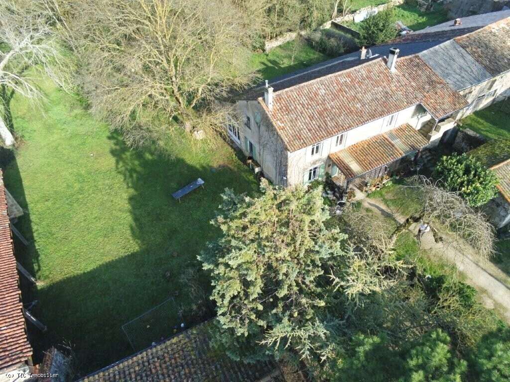 Maison à VILLEFAGNAN