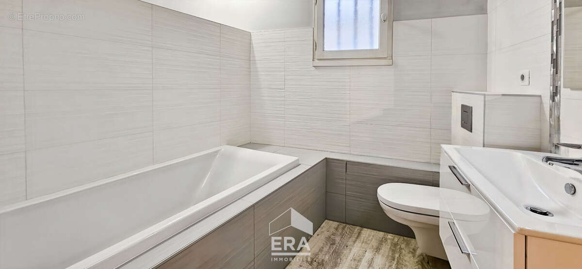 Maison à BLANQUEFORT