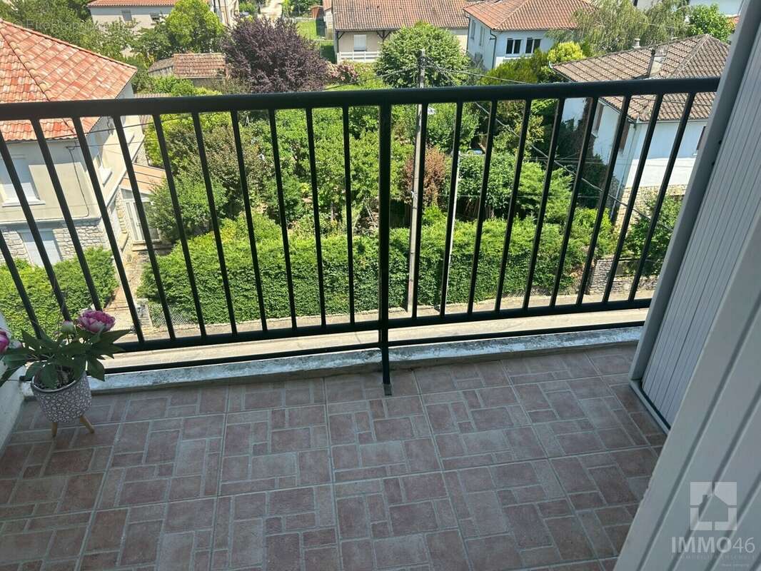 Maison 63 m² à Cahors  - photo 8