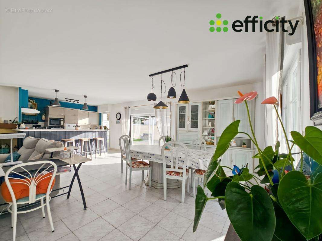 Maison à SAINTE-MARIE-DE-RE