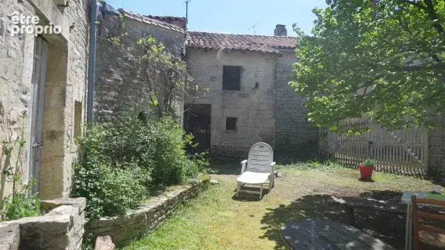 Maison 170 m² à Tusson  - photo 5