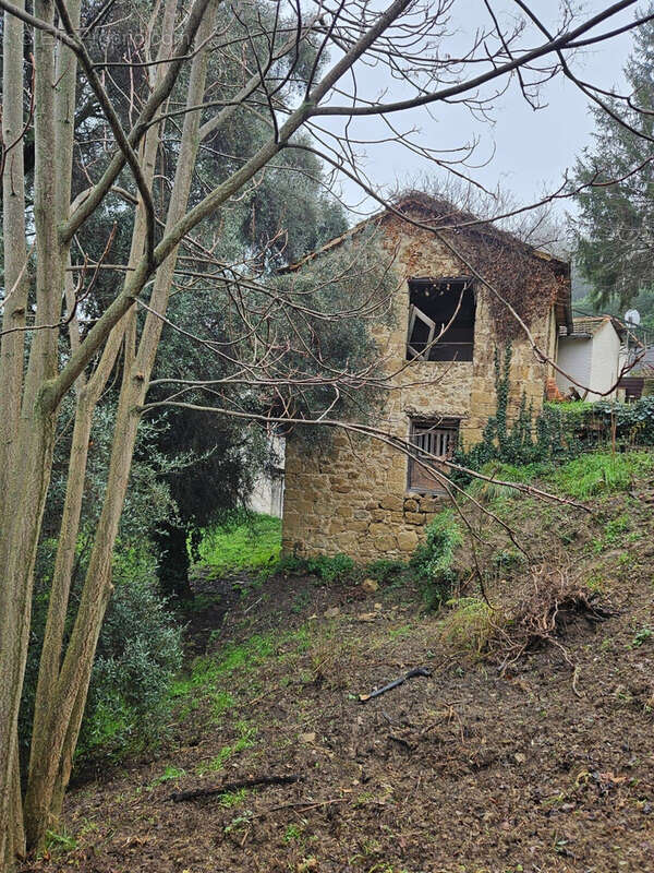 Maison à BERRE-LES-ALPES