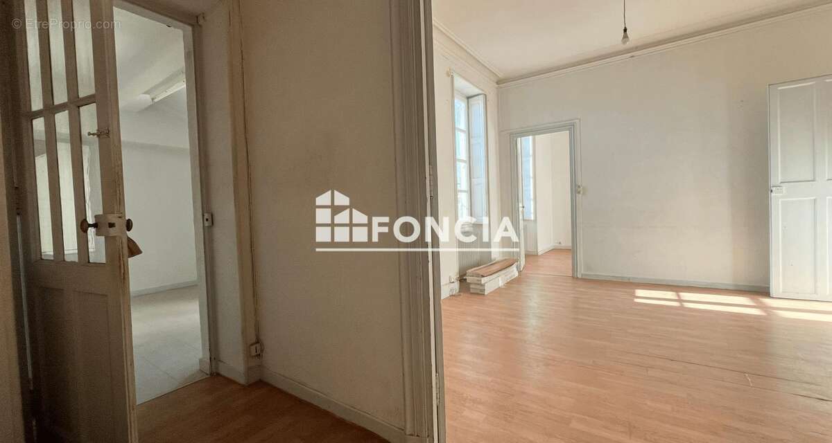Appartement à NIMES