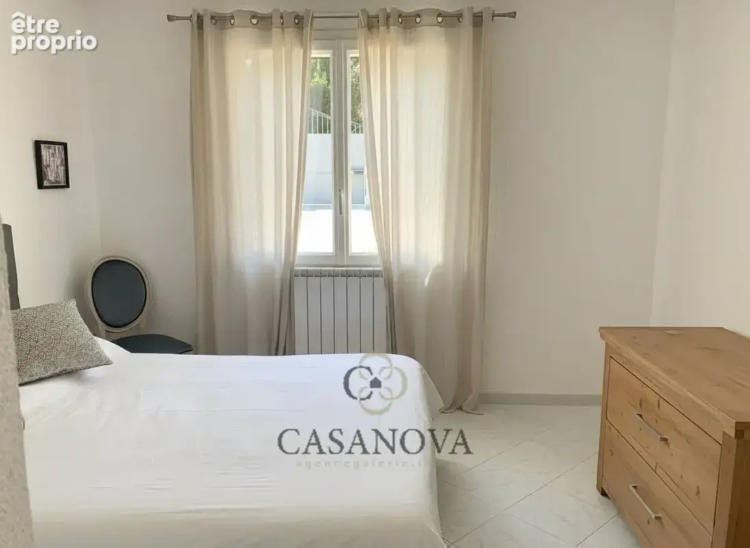 Maison familiale de plain-pied avec piscine et dépendance à Prades-le-Lez - photo 12