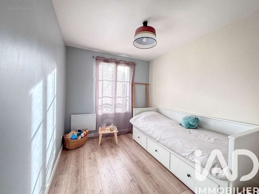 Photo 9 - Appartement à MOISSY-CRAMAYEL