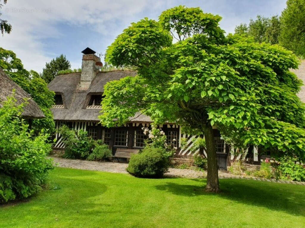 Maison à PONT-L'EVEQUE