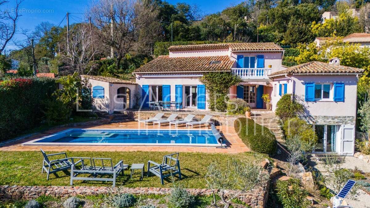 Maison à LES ADRETS-DE-L'ESTEREL