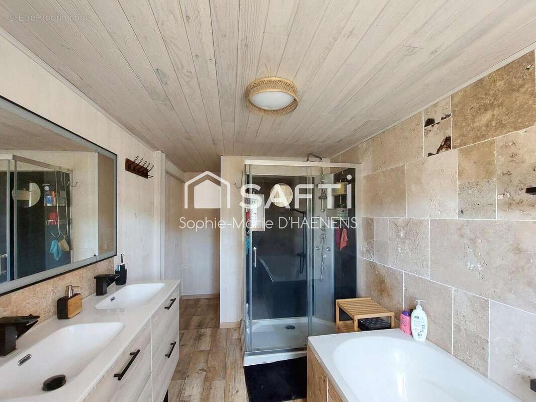 Photo 8 - Maison à LERE