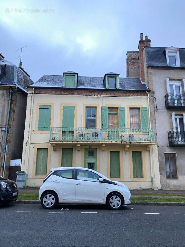 Appartement à MOULINS