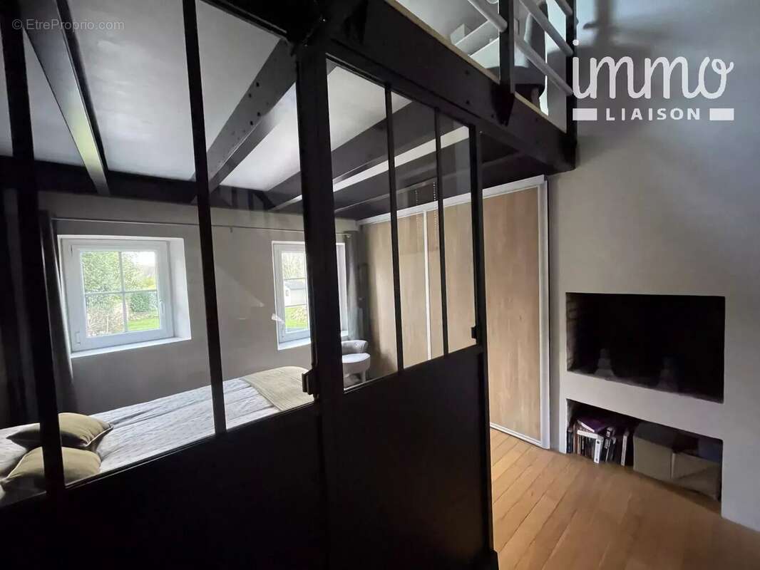 Maison à FLEURY-EN-BIERE