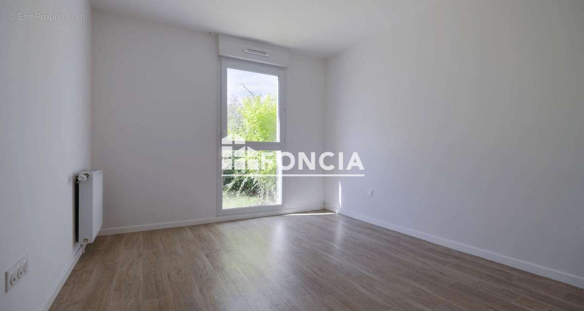 Appartement à DAMMARIE-LES-LYS