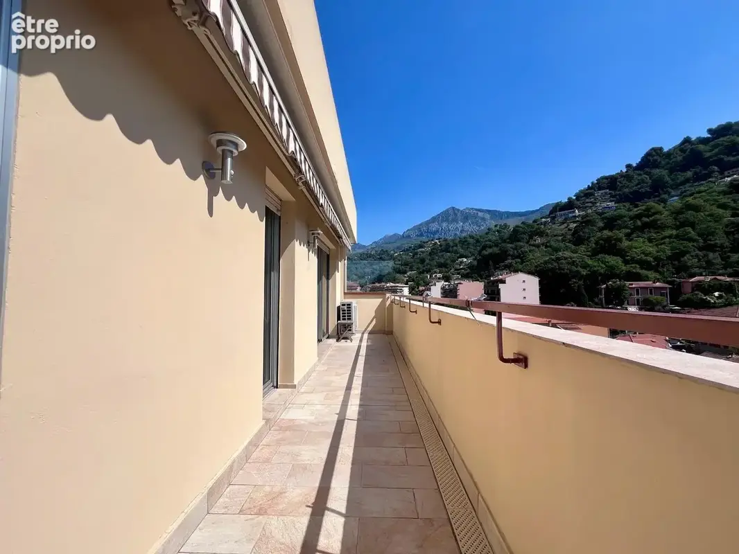 Grand T3/4 en duplex en dernier étage - photo 14