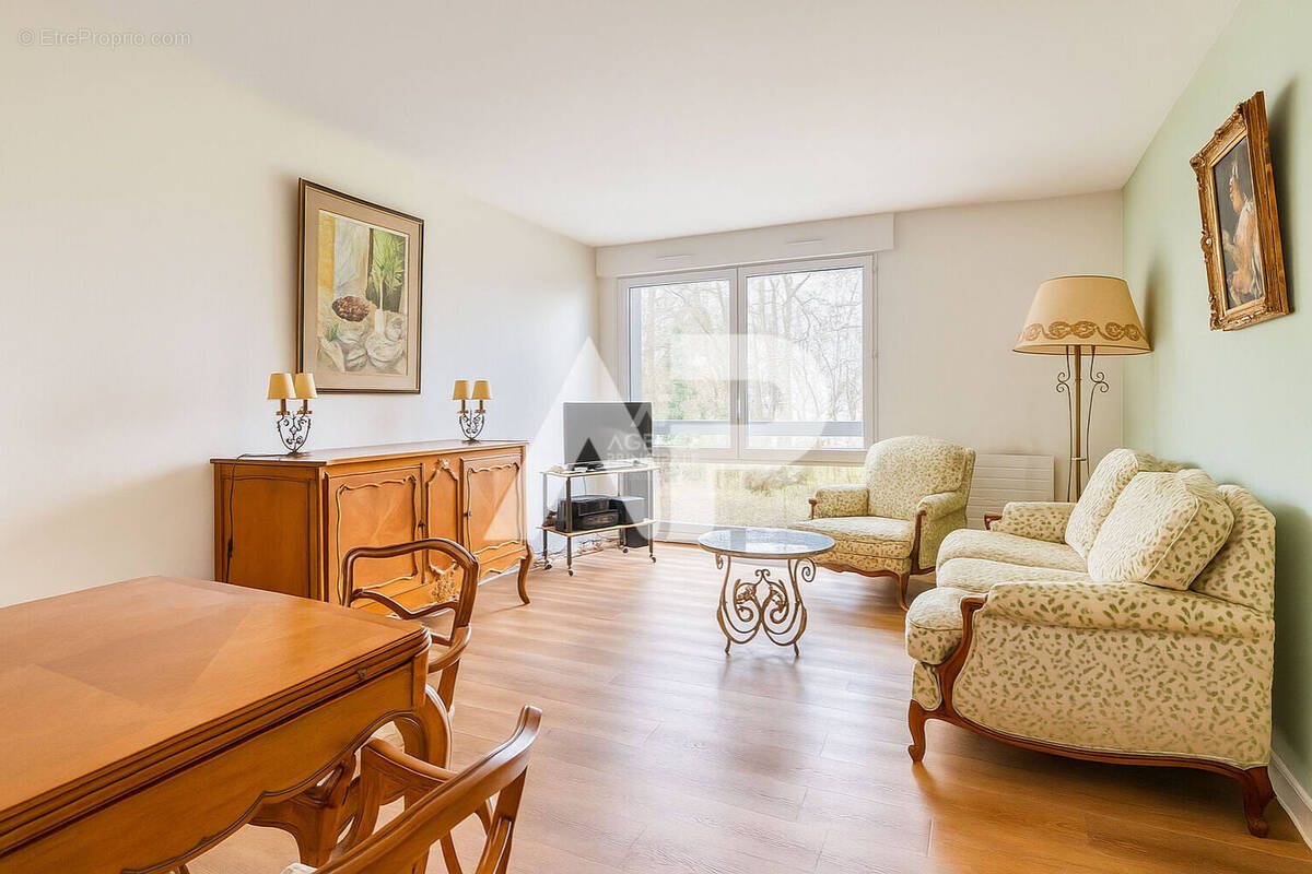 Appartement à SEVRES