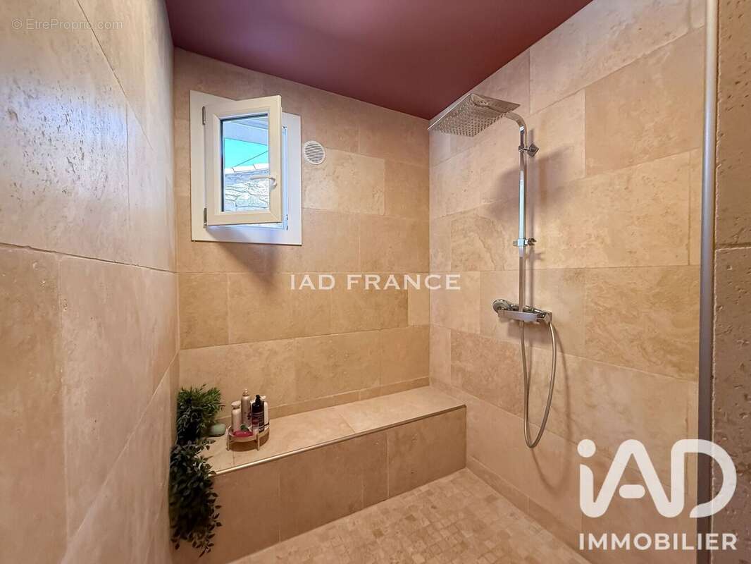 Photo 8 - Maison à PEYNIER