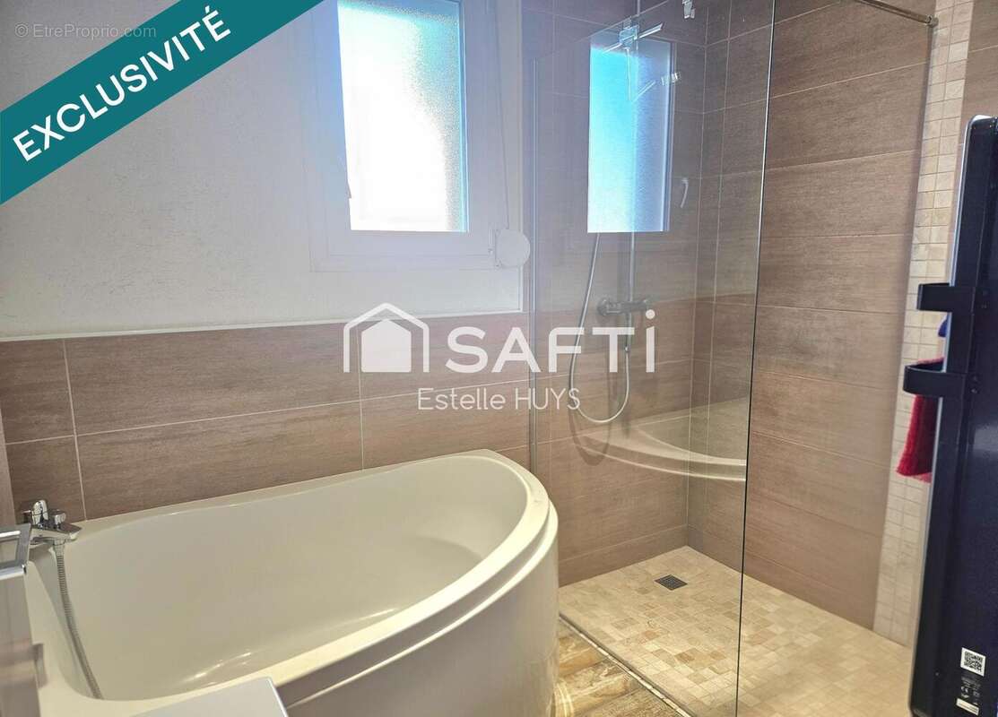 Maison 148 m² à Feche-L'eglise  - photo 5