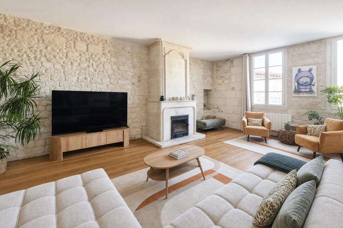 Spacieux duplex 181 m² avec cachet historique - photo 4