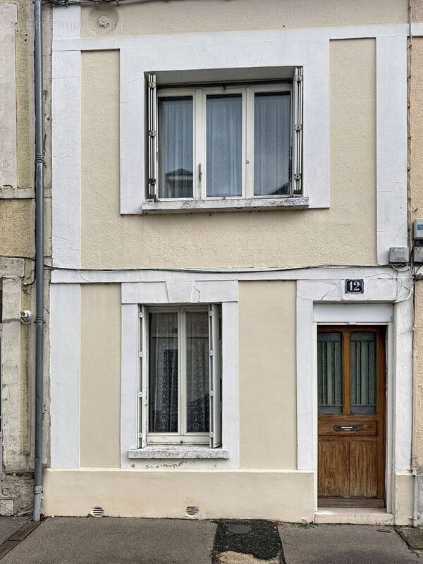 59834936a.jpg - Maison à ETREPAGNY
